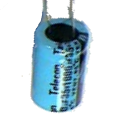 elektrolyticky-kondenzator.png